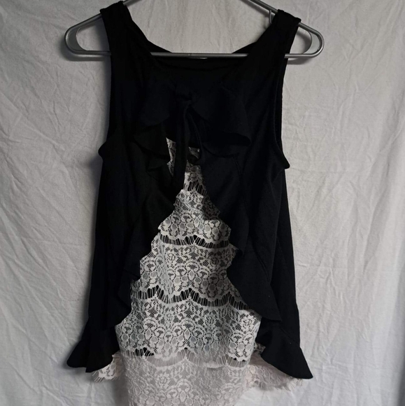 🧡𝅺PRETTYLITTLETHING Lace Back Tiered Tank Top - Picture 4 of 4